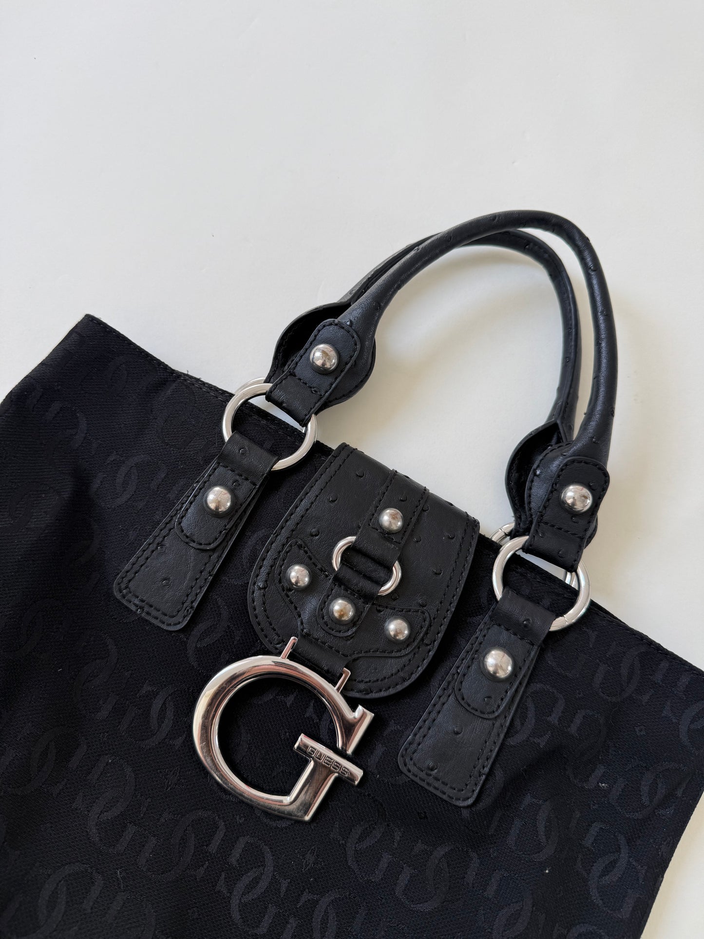 Guess Shoulder Bag