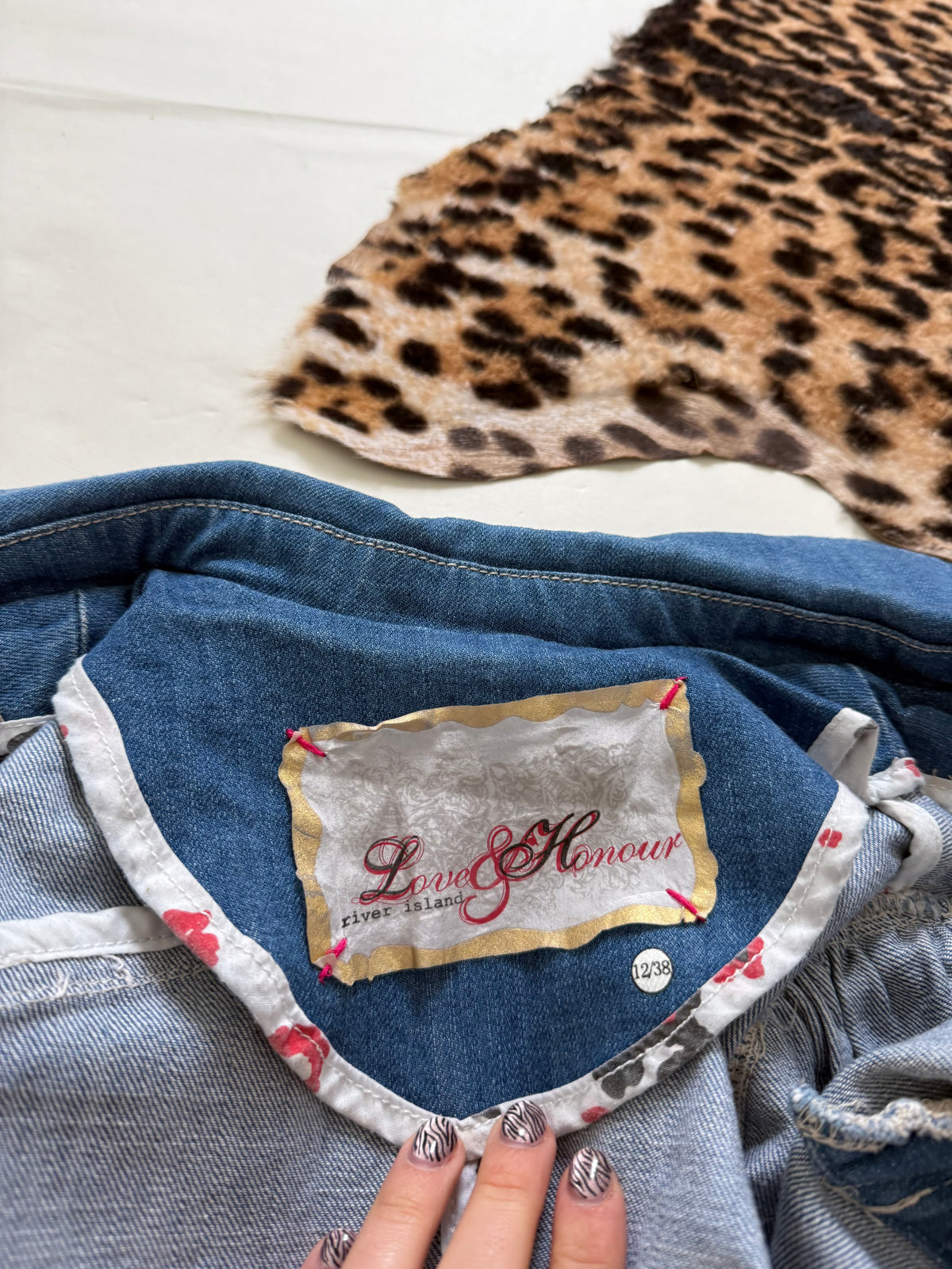 Shortsleeve Fitted Denim Top/Jacket (UK12)