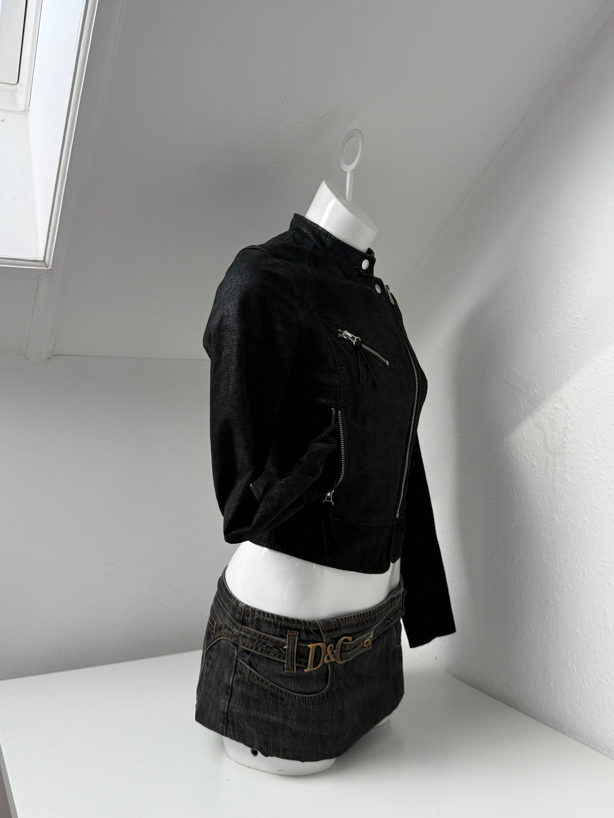 Vintage Leather Jacket (UK8)