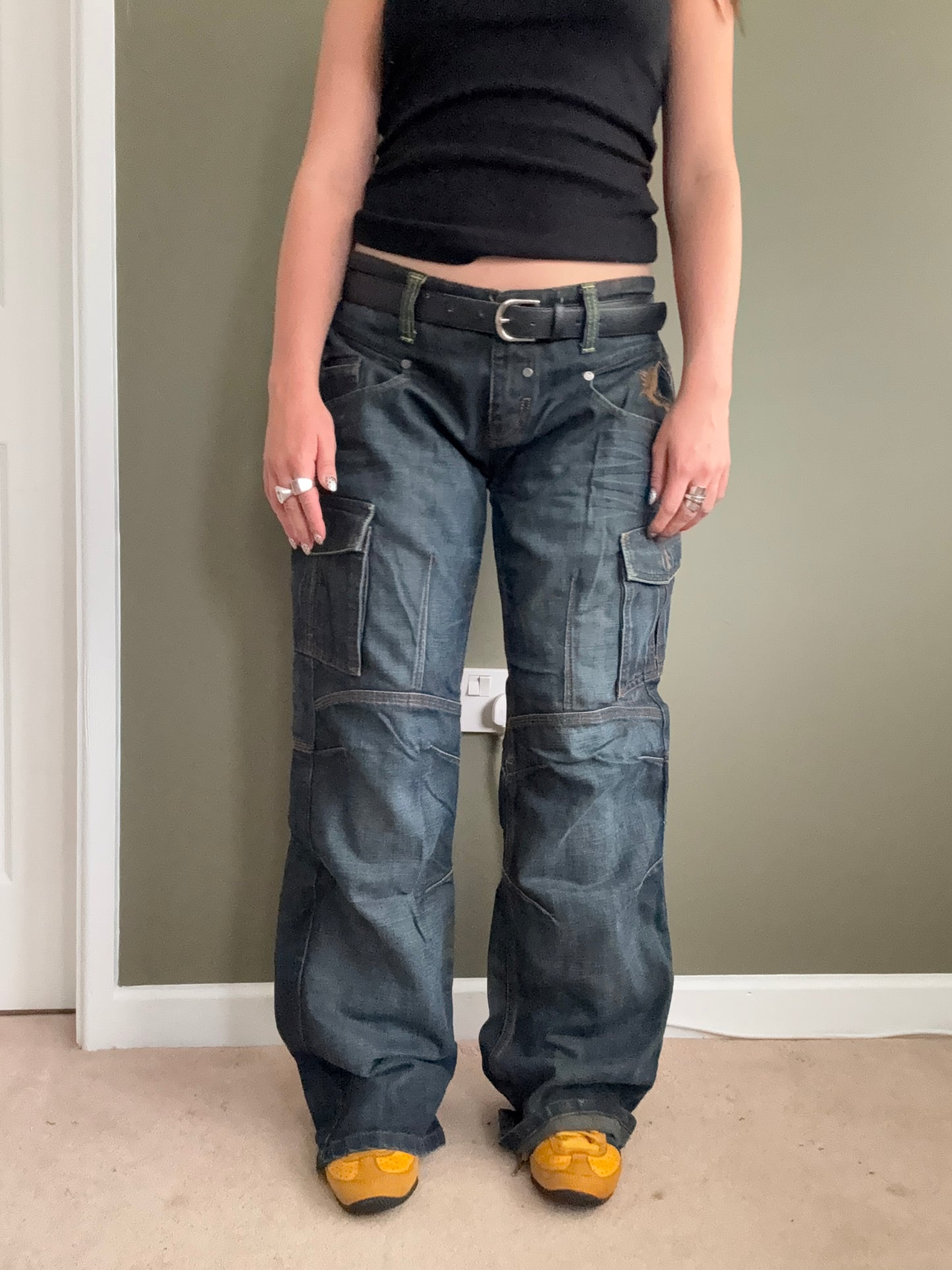 Henley’s Cargo Jeans
