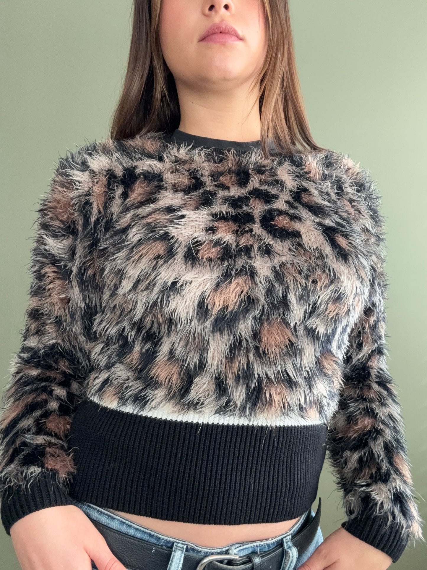 Fluffy Guess Jumper (UK10)