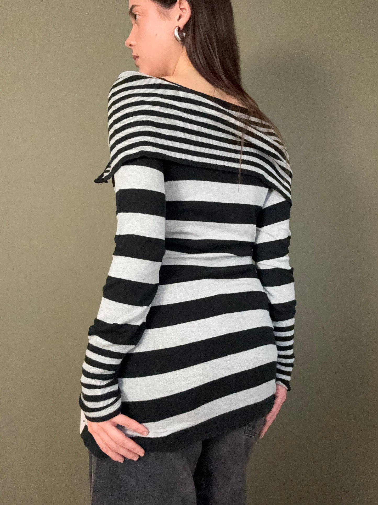 Jane Norman Off The Shoulder Jumper (UK12)