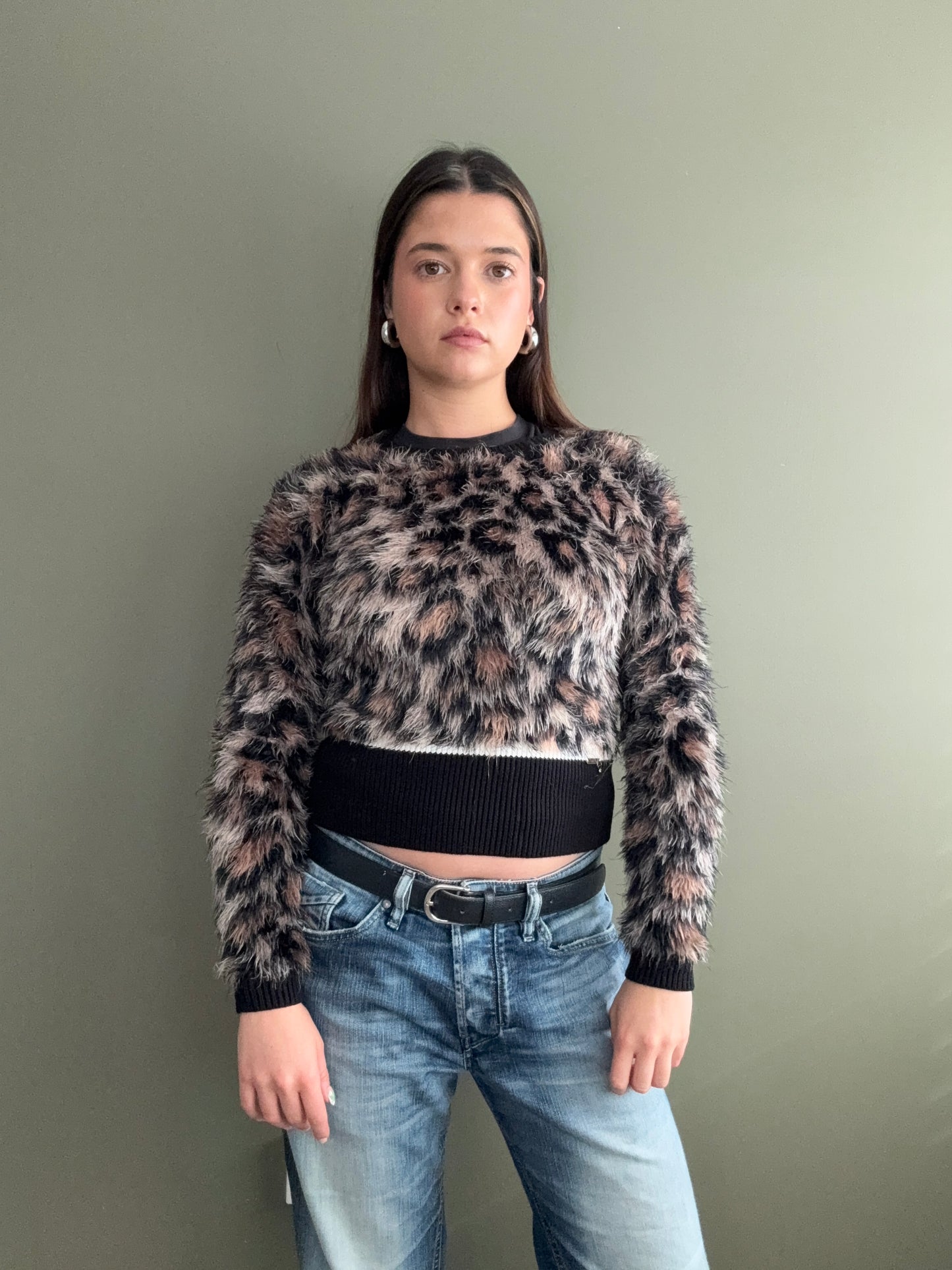 Fluffy Guess Jumper (UK10)