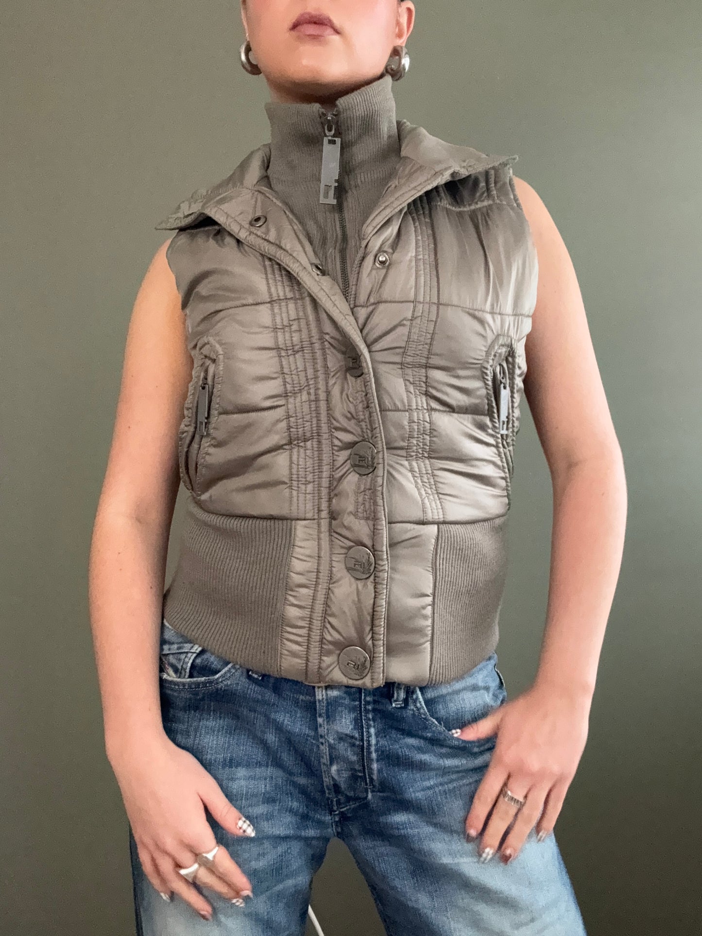 Y2K Gilet (UK8)