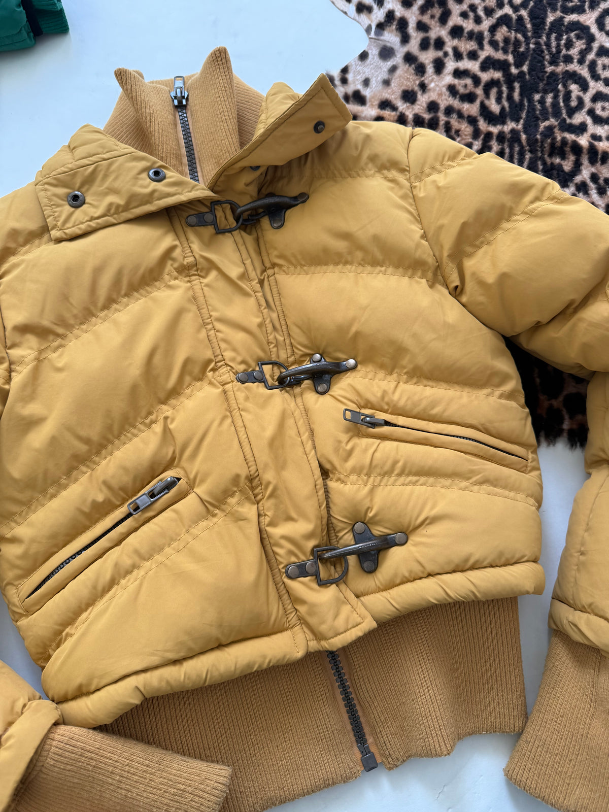 Y2K Fireman Clasp Puffer Jacket (UK10)