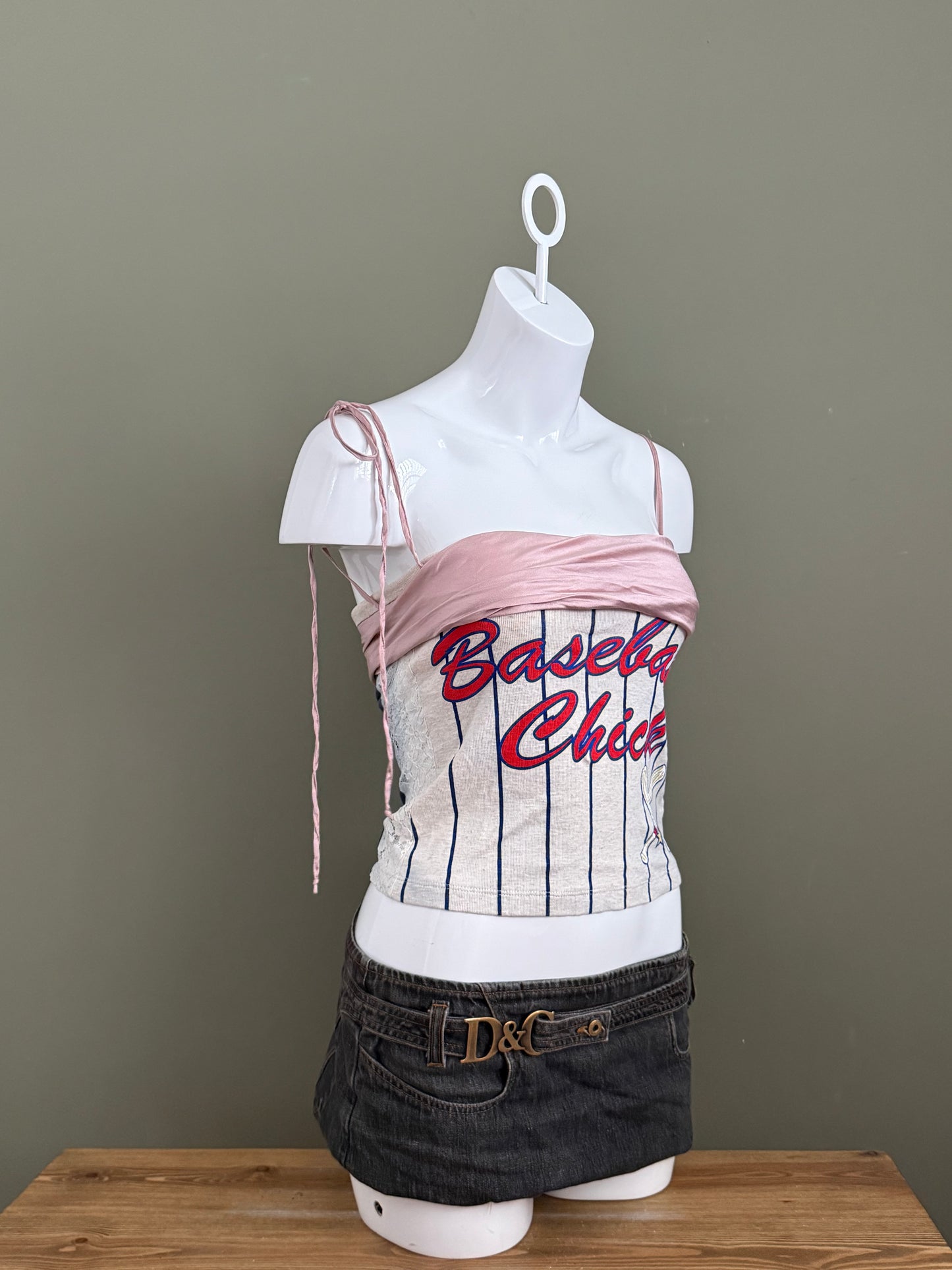 Vintage Dolce & Gabbana Baseball Chick Sports Graphic Tank Top (XS)