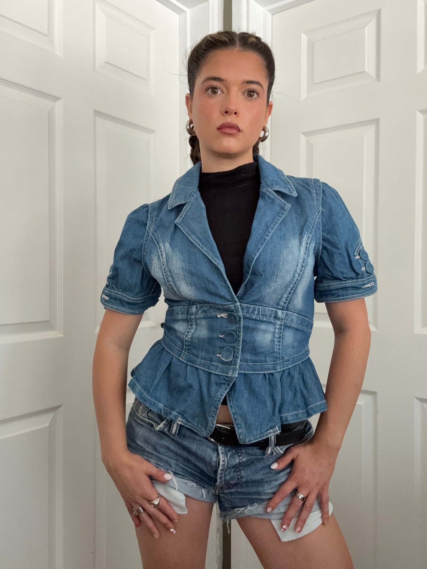 Shortsleeve Fitted Denim Jacket (UK14)
