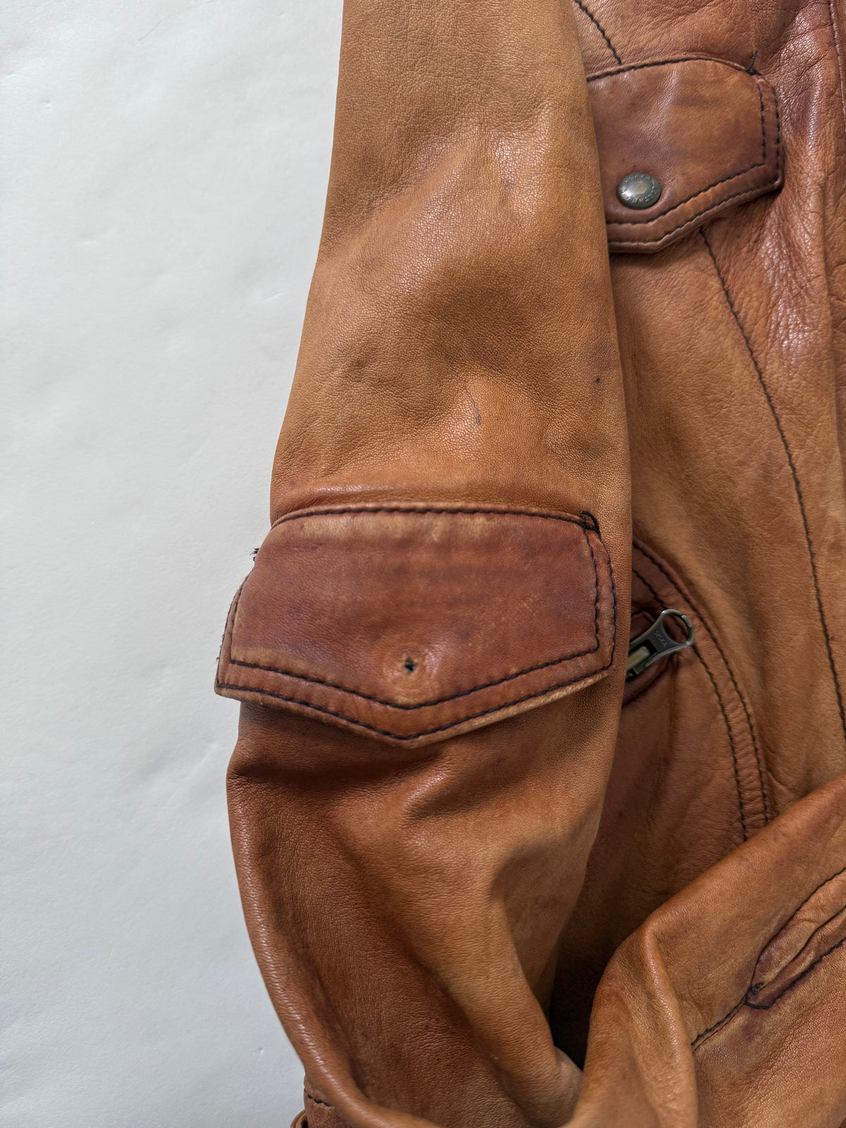 Vintage Cropped Leather Jacket (L)
