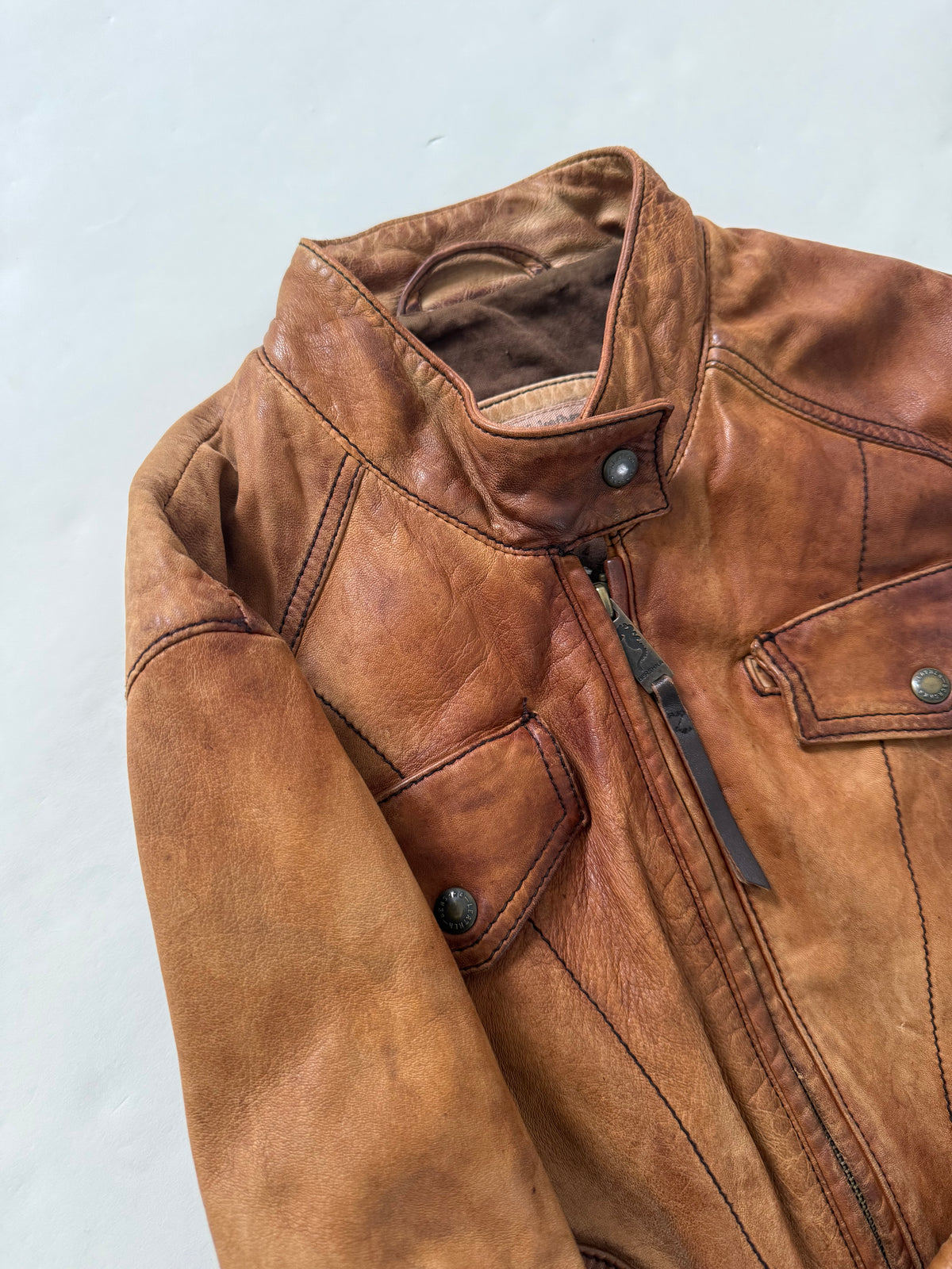 Vintage Cropped Leather Jacket (L)