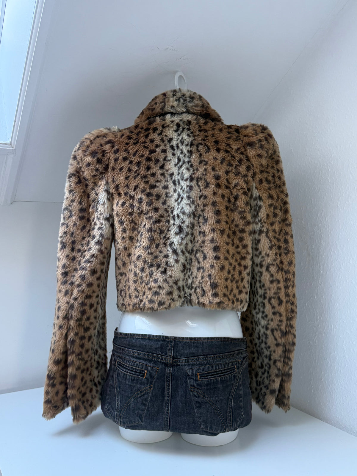Y2K Leopard Faux Fur Jacket (UK8)
