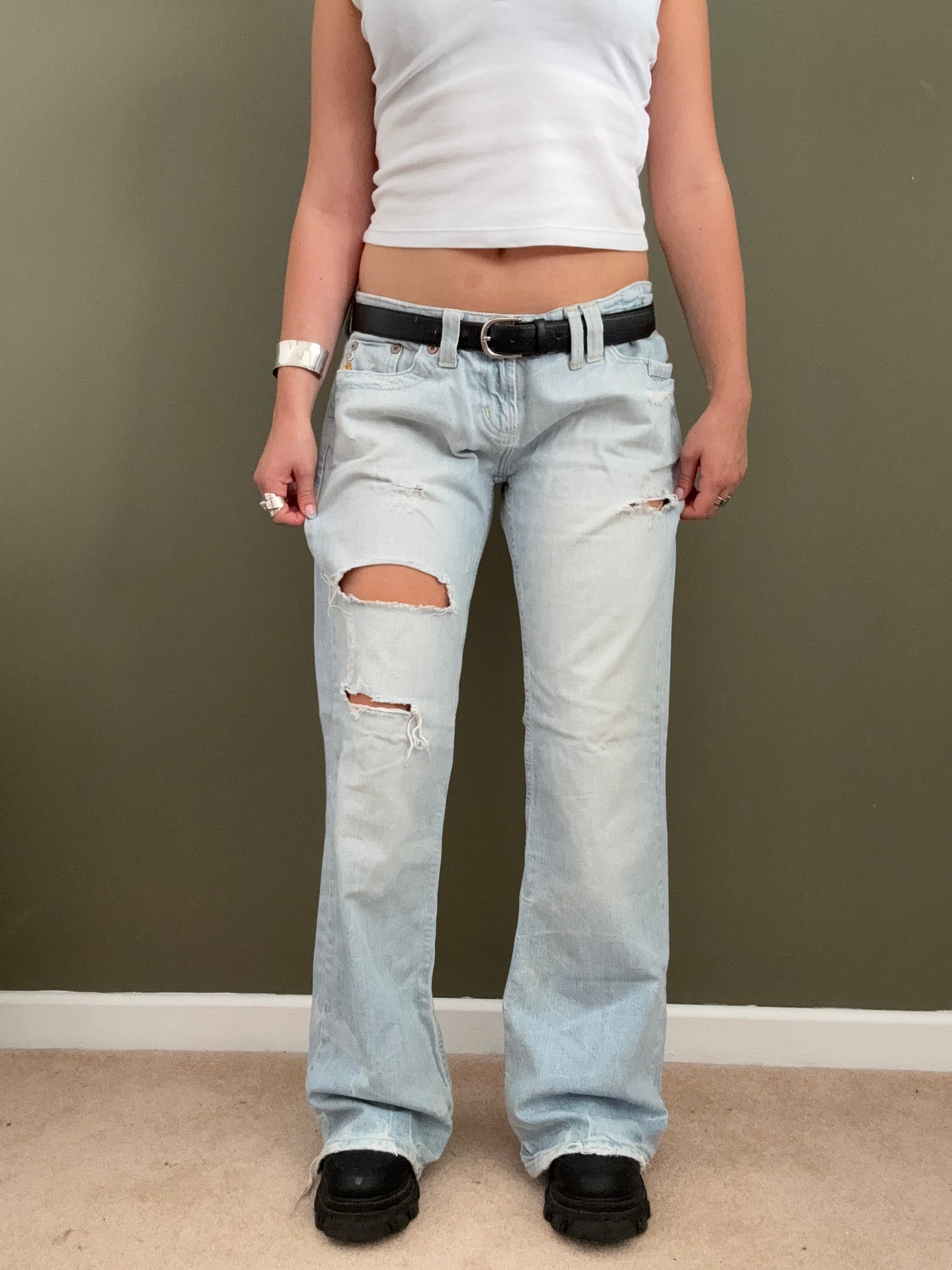 Y2K Distressed Baggy Jean (UK14)