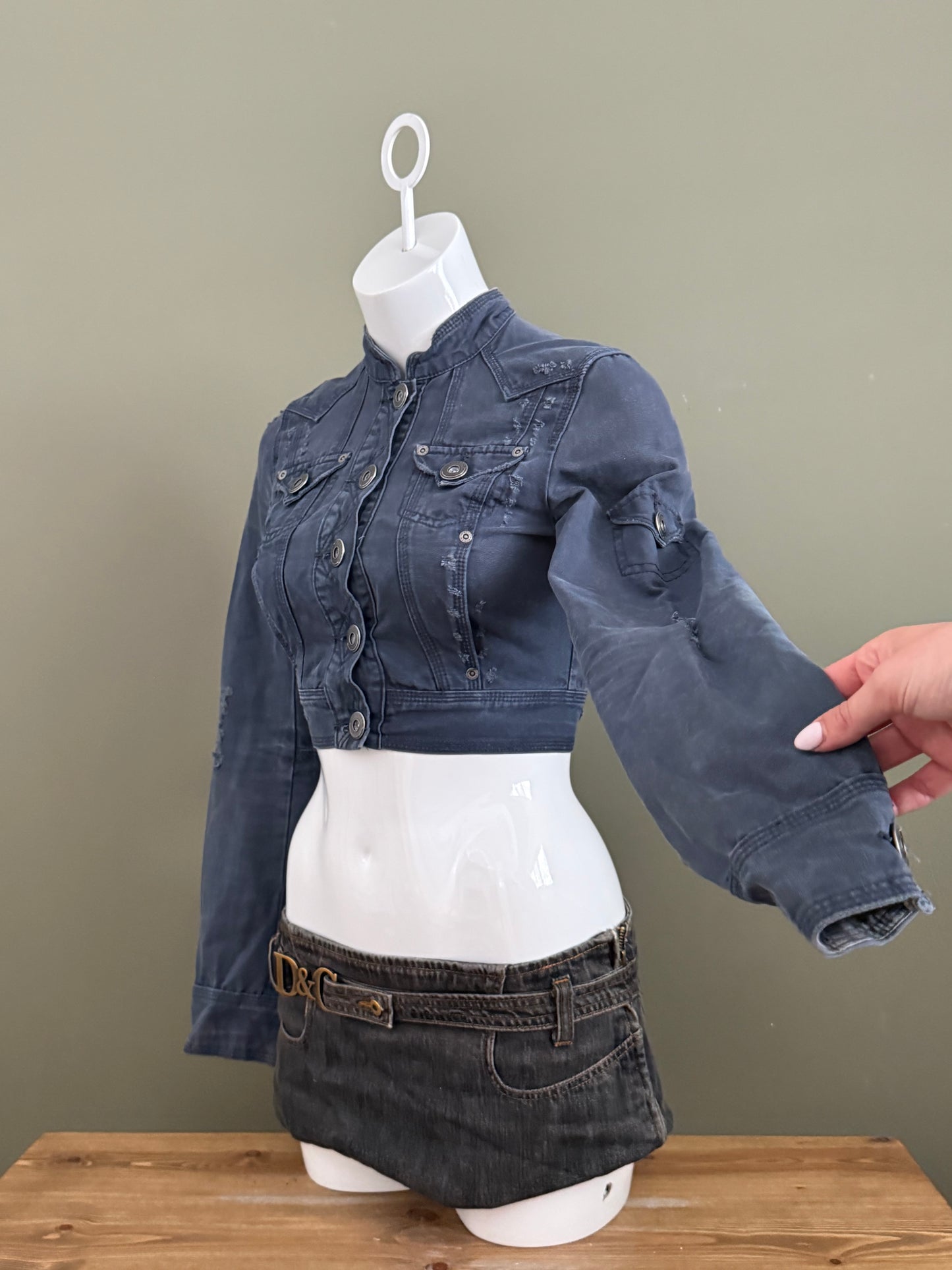 Cropped Y2K Distressed Jacket (UK8)