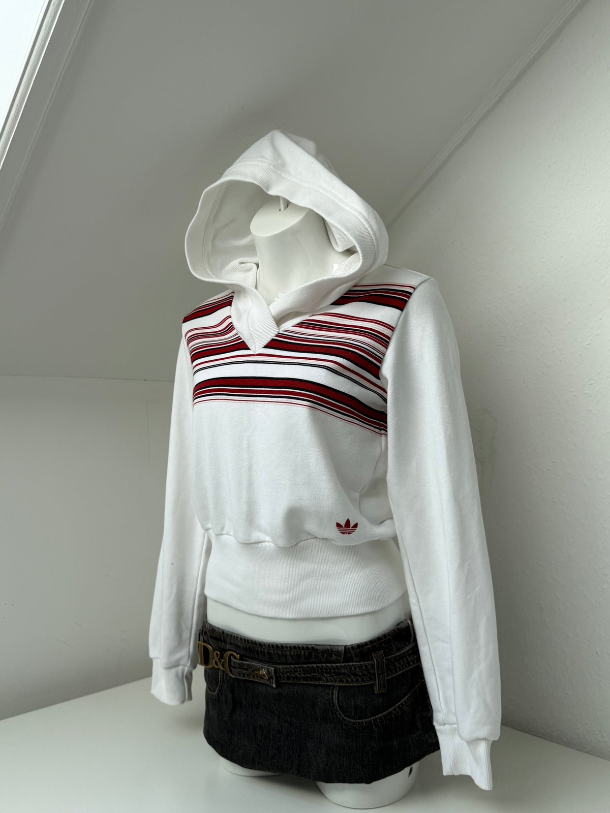 Vintage Adidas V-Neck Hoodie (UK10)