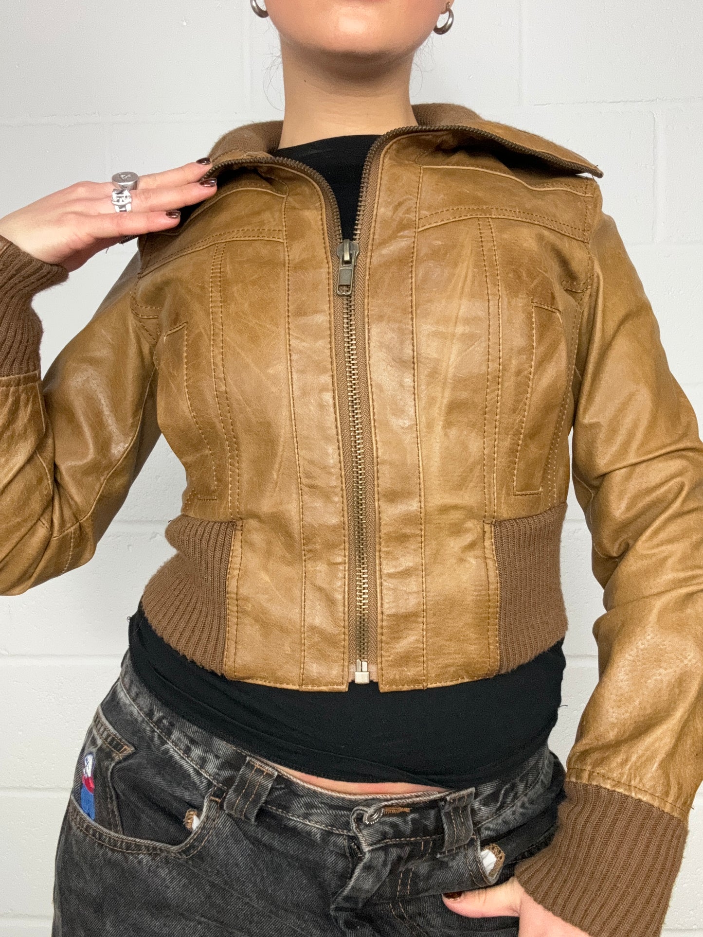 Fitted Y2K Leather Jacket (UK8)