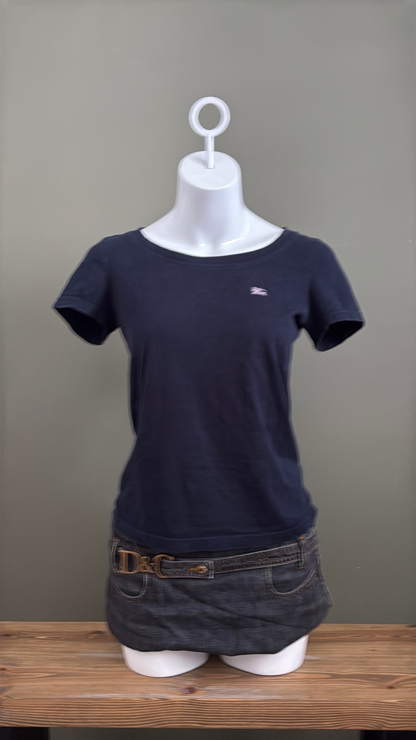 Burberry Baby Tee (S)