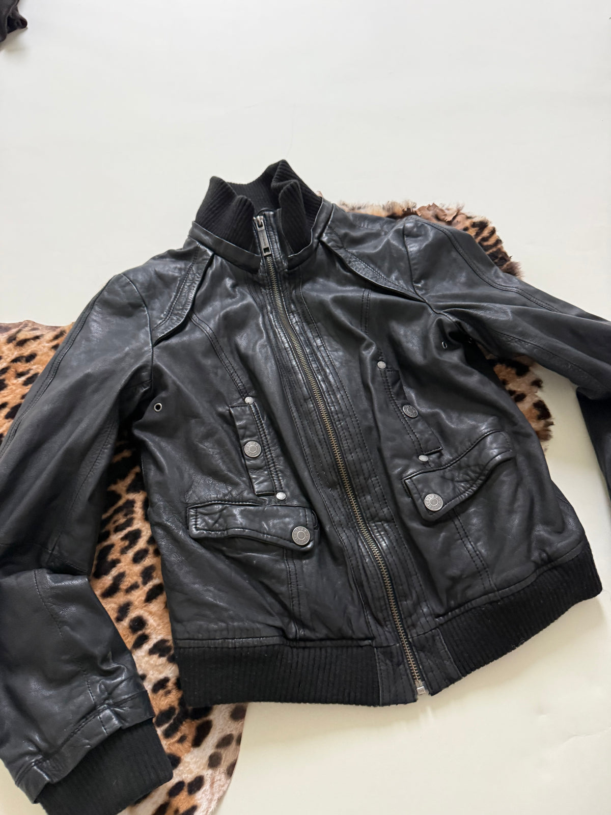 Vintage Leather Jacket (UK12)
