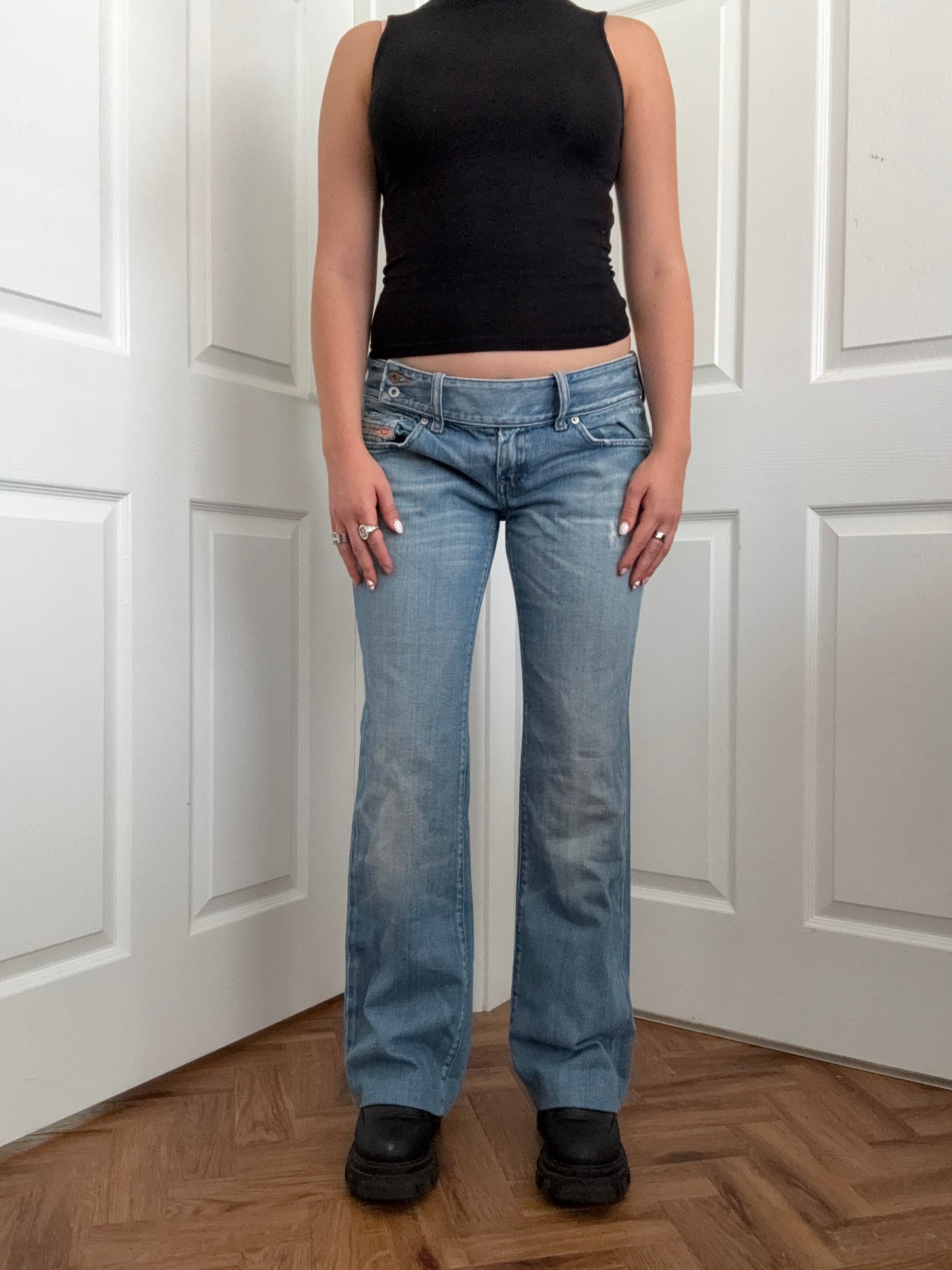 Diesel Low Rise Jeans (30)