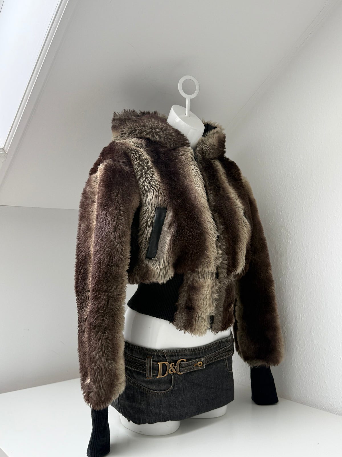 Y2K Faux Fur Bomber Jacket (L)