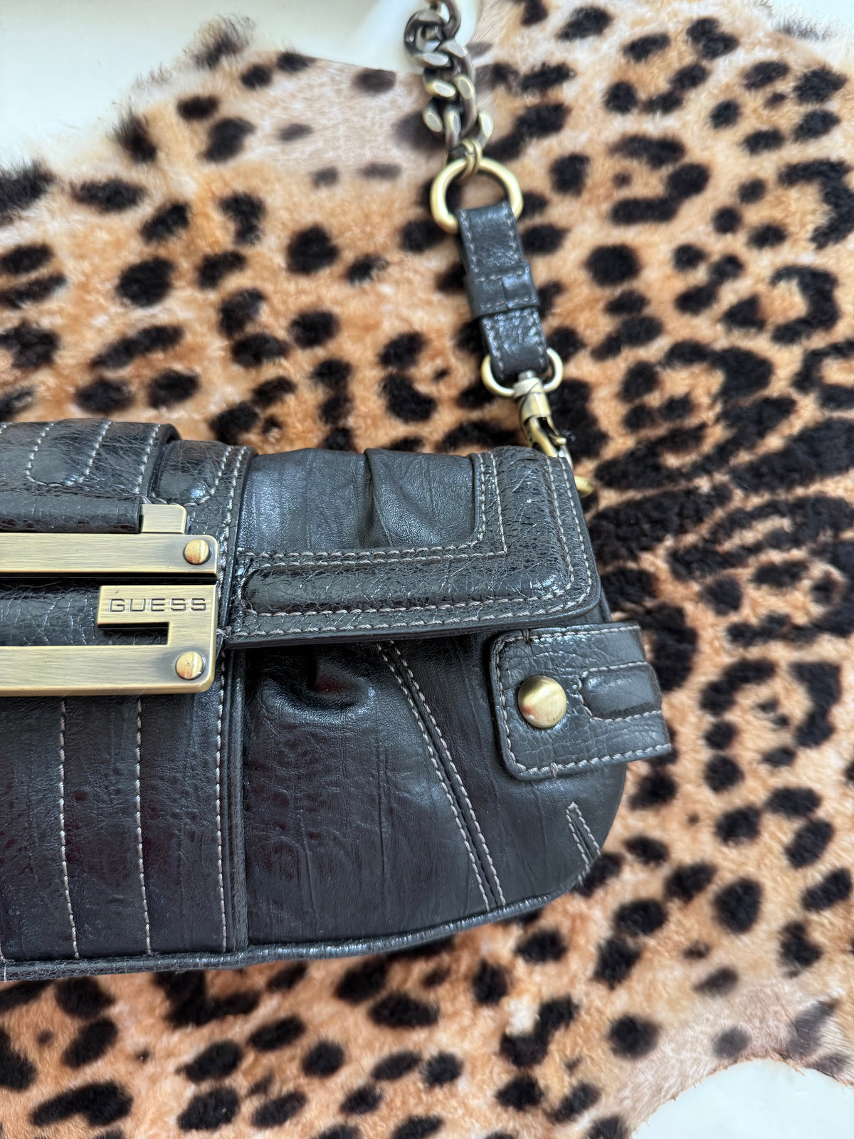 Y2K Guess Shoulder Bag
