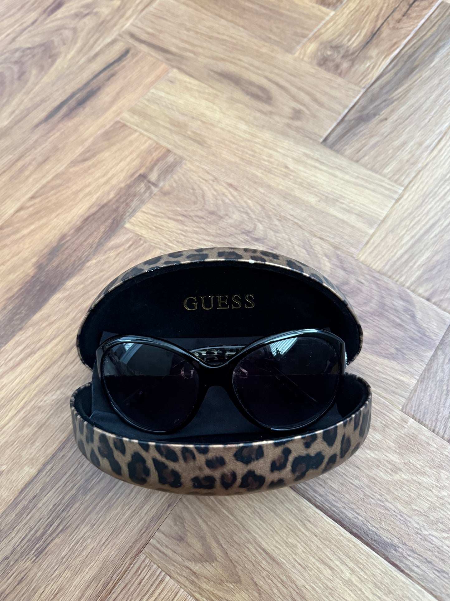 Guess Oversized Sunglasses