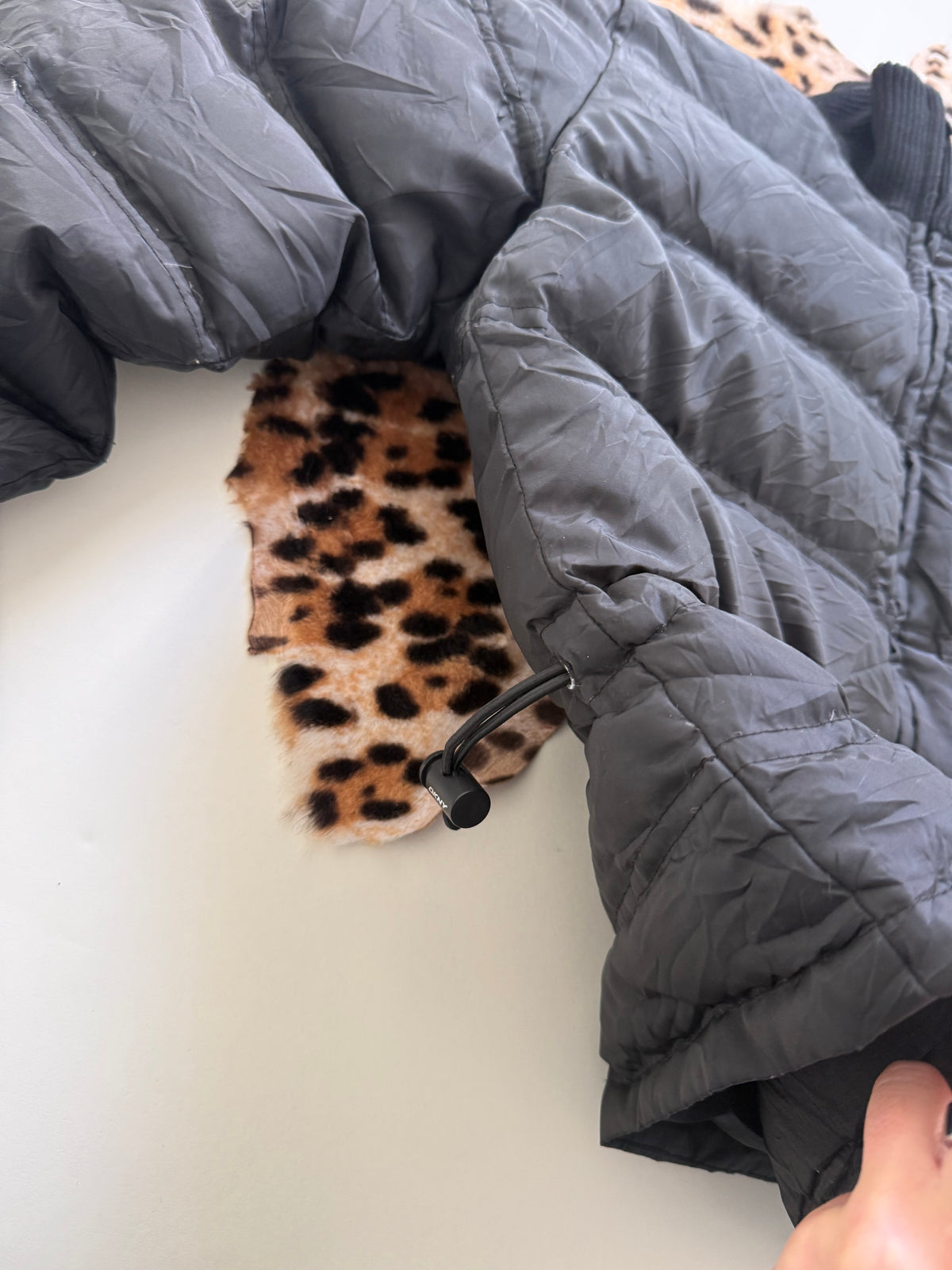 DKNY Puffer Jacket (M)
