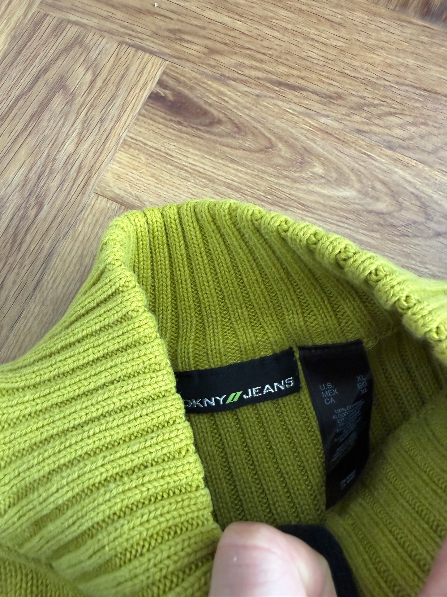 DKNY 1/4 Zip Jumper (XL)