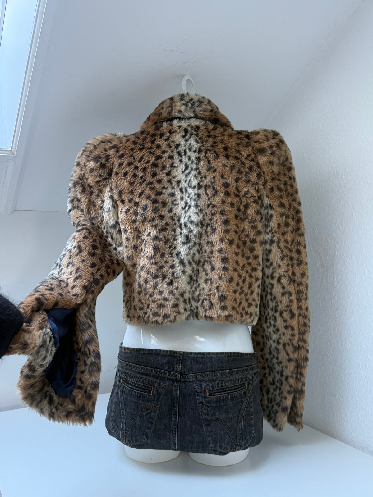 Y2K Leopard Faux Fur Jacket (UK8)