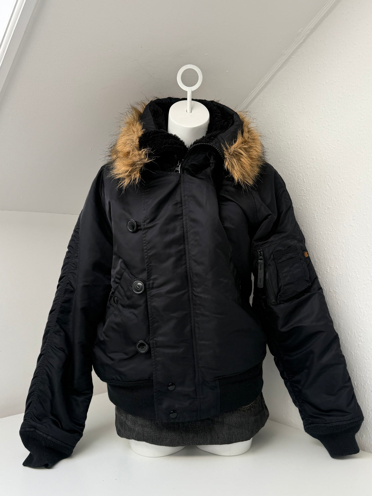 Alpha Industries Utility Bomber Jacket (L)