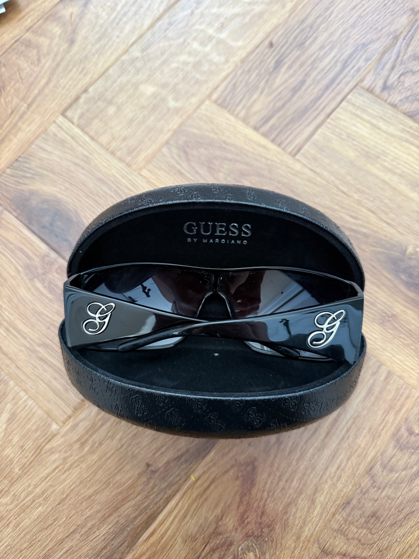 Guess Shield Sunglasses