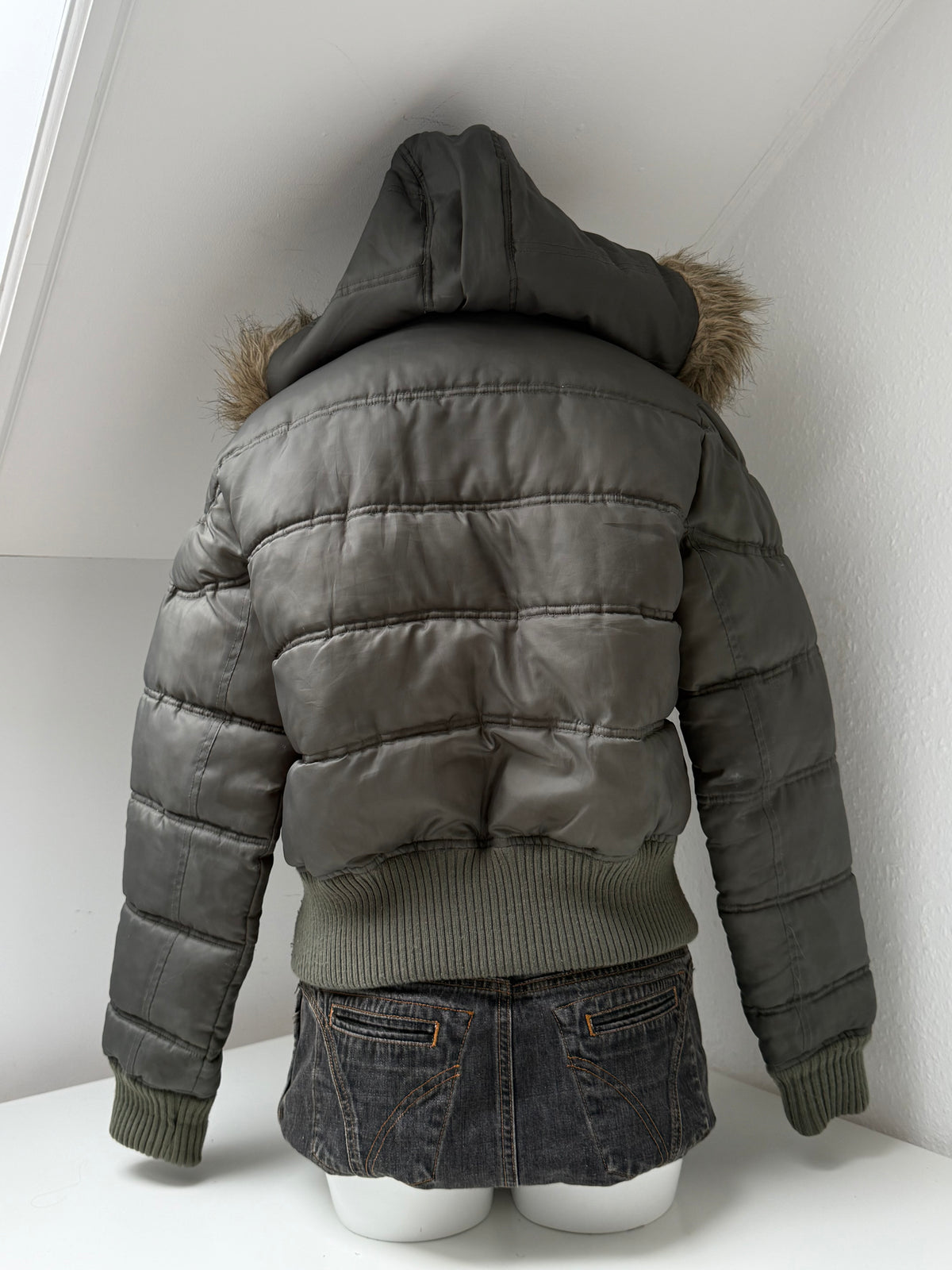 Y2K Puffer Jacket (UK14)