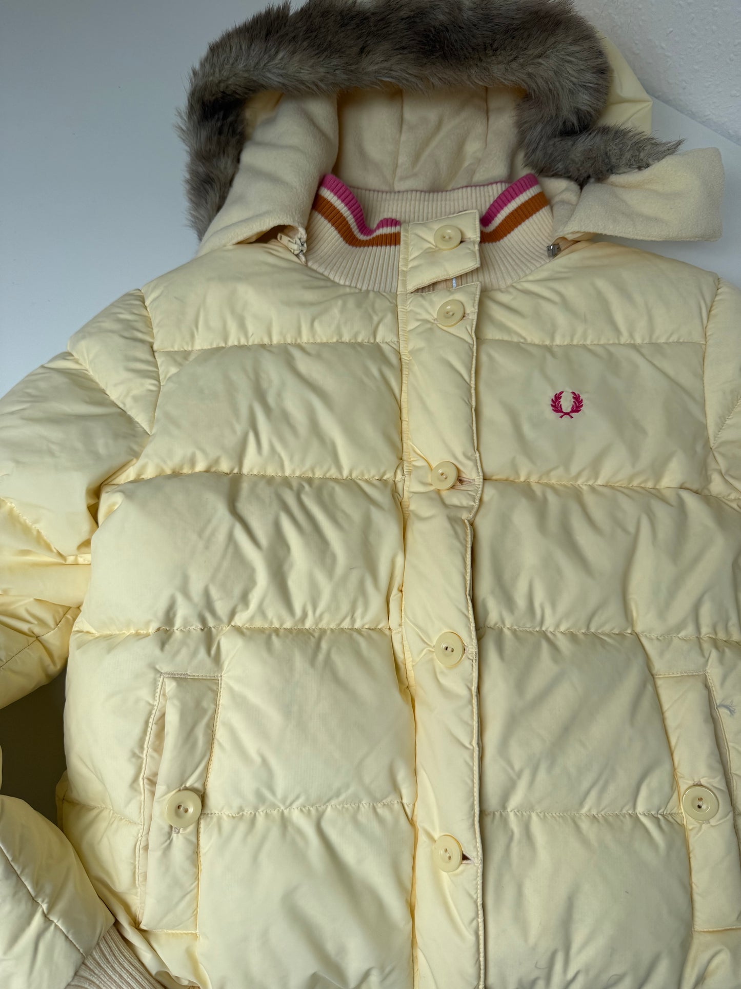 Fred Perry Puffer Jacket (UK12)