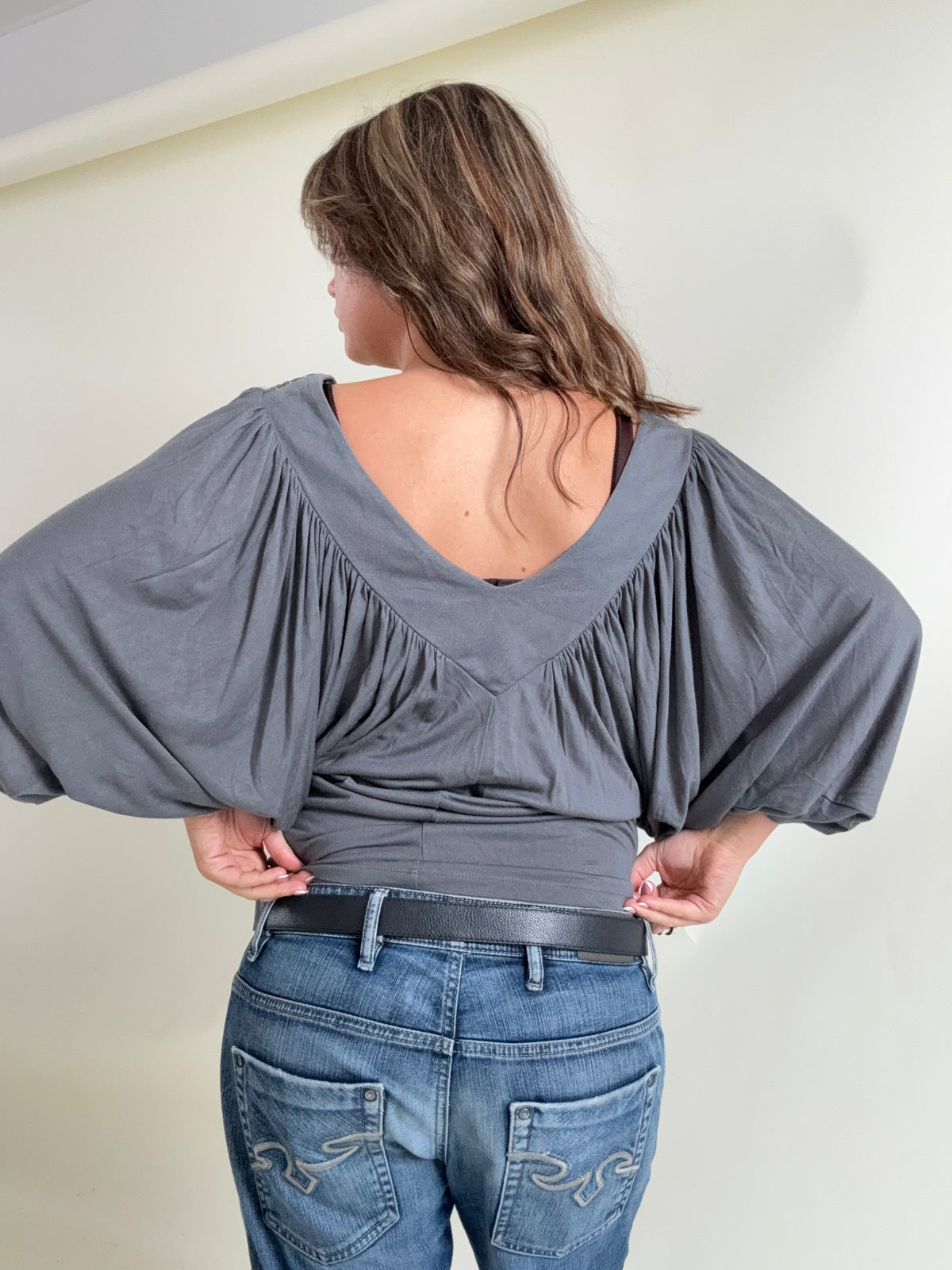 Batwing Guess Top (L)