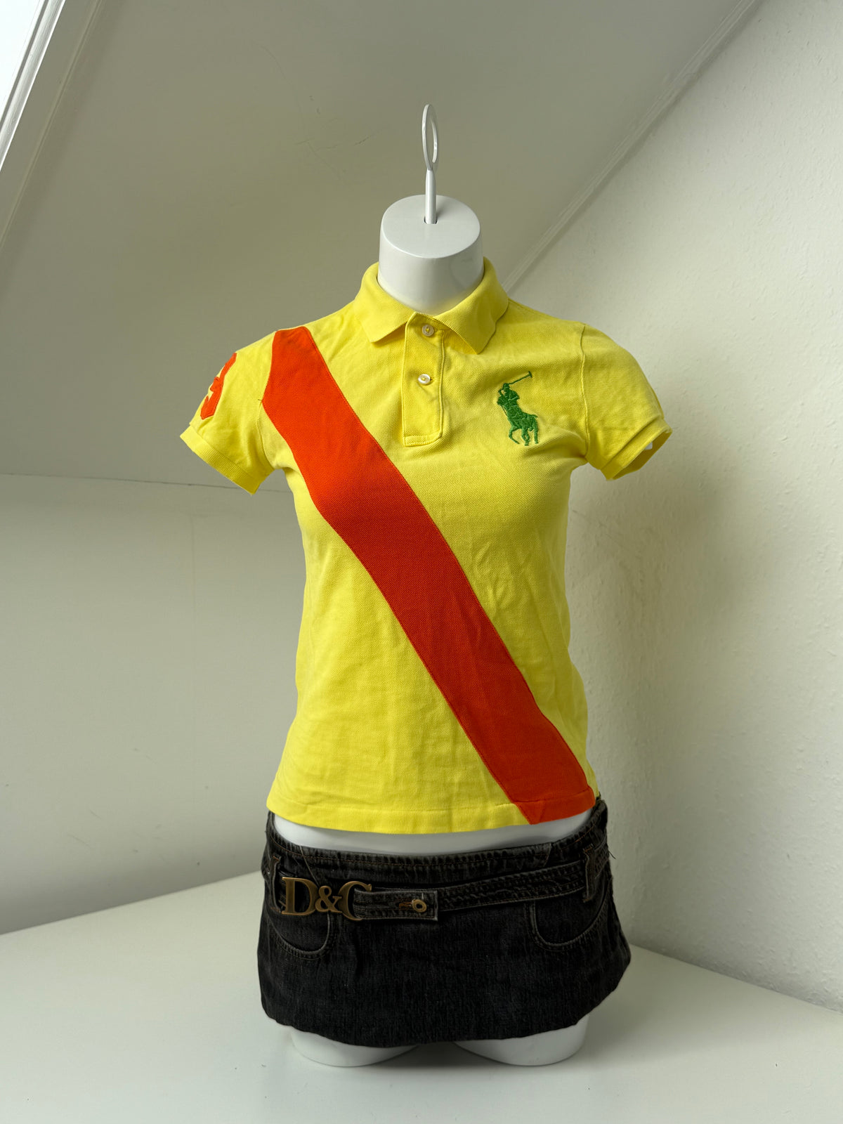 Ralph Lauren Polo Shirt (XS)