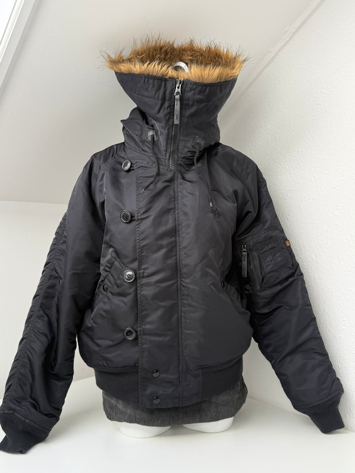 Alpha Industries Utility Bomber Jacket (L)