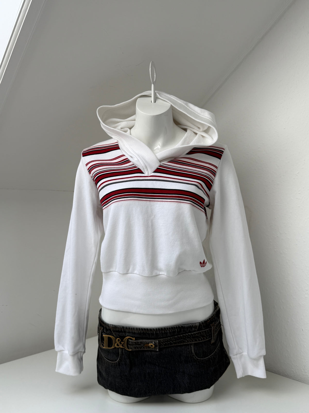 Vintage Adidas V-Neck Hoodie (UK10)