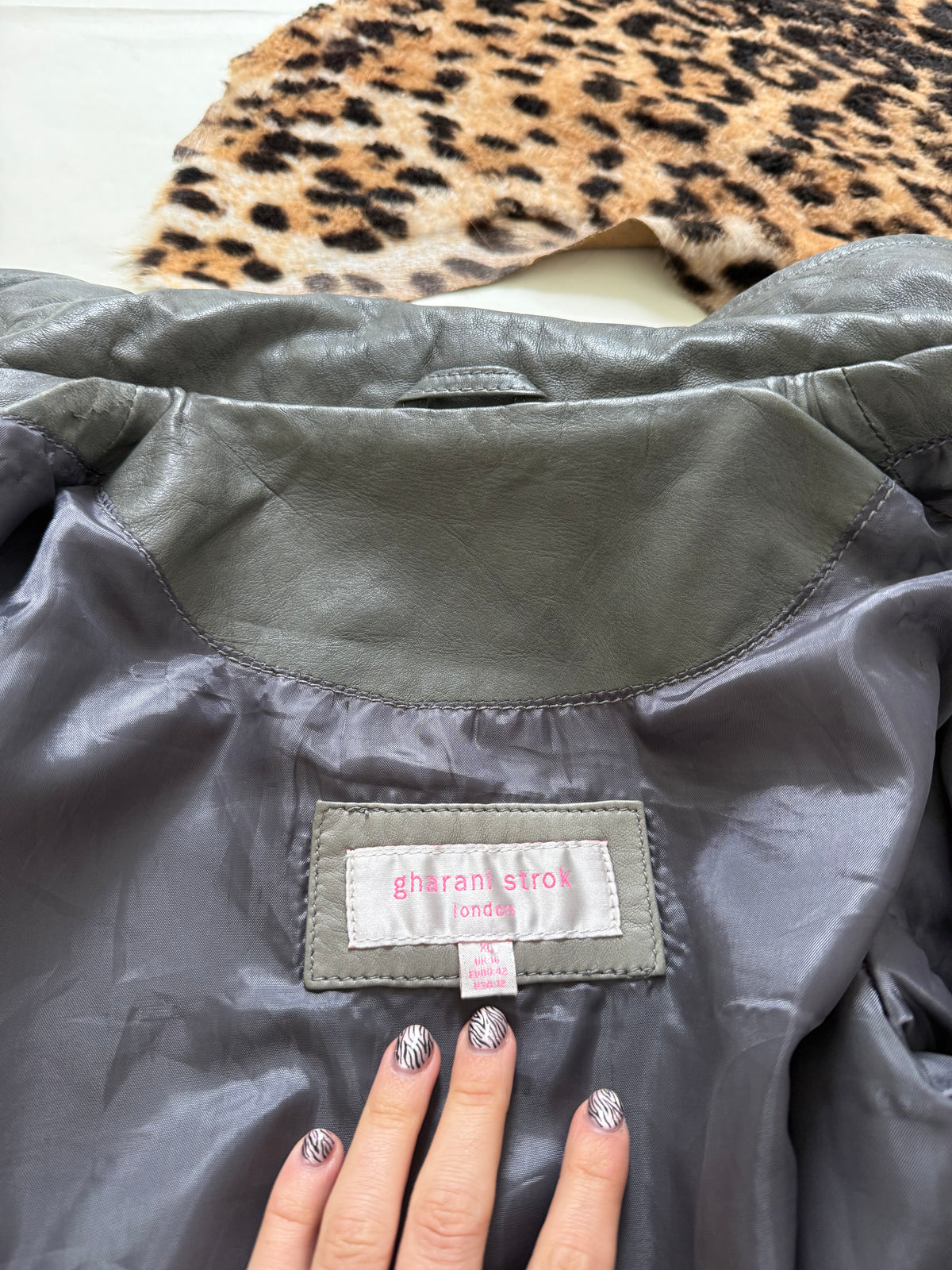 Vintage Leather Funnel Neck Jacket (XL)