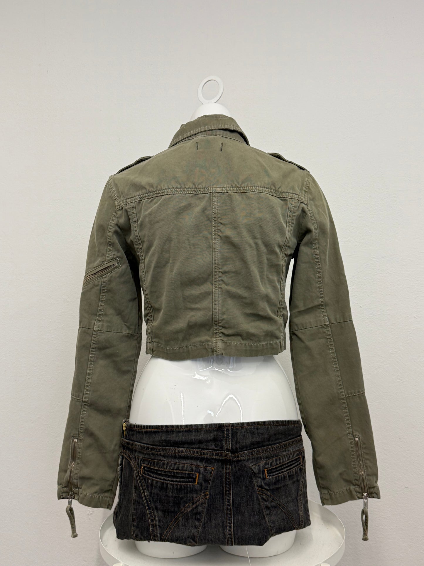 Cropped Utility Jacket (UK12)