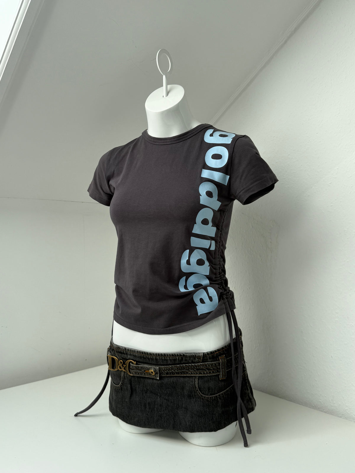 Golddigga Baby Tee (M)