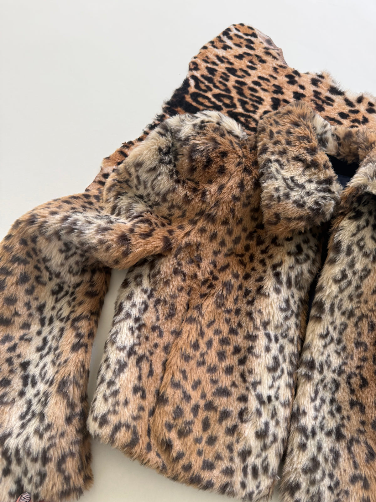 Y2K Leopard Faux Fur Jacket (UK8)