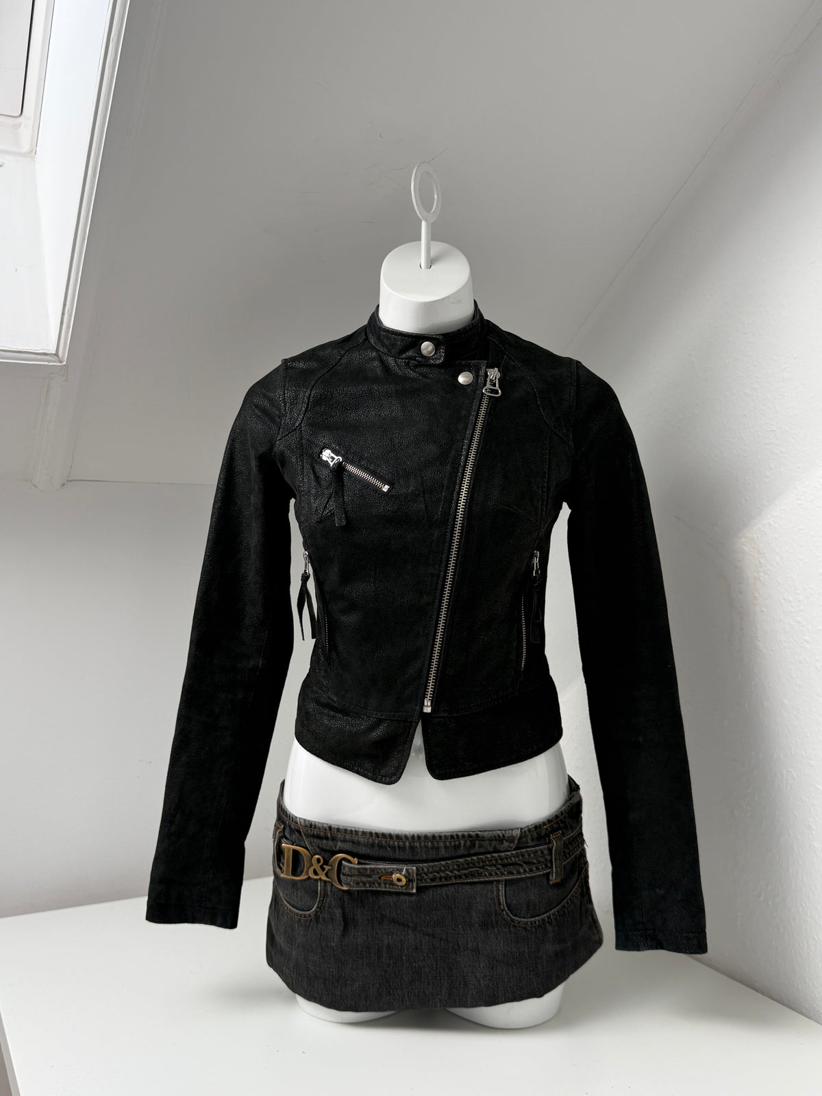 Vintage Leather Jacket (UK8)