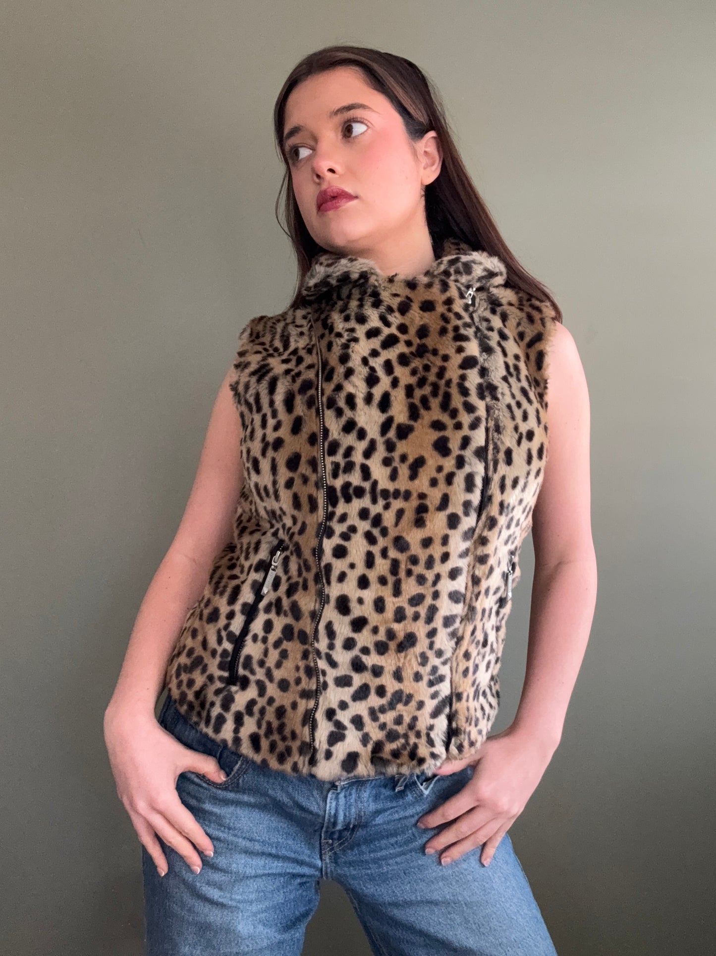 Guess Faux Fur Gilet (XL)