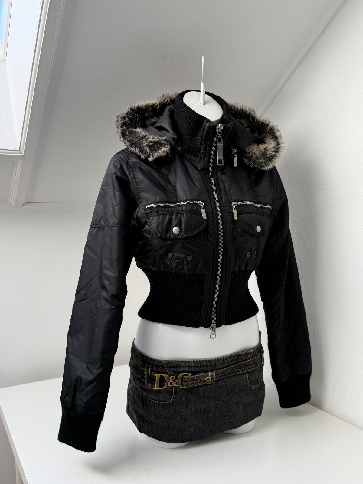 Fitted Y2K Puffer Jacket (UK12)