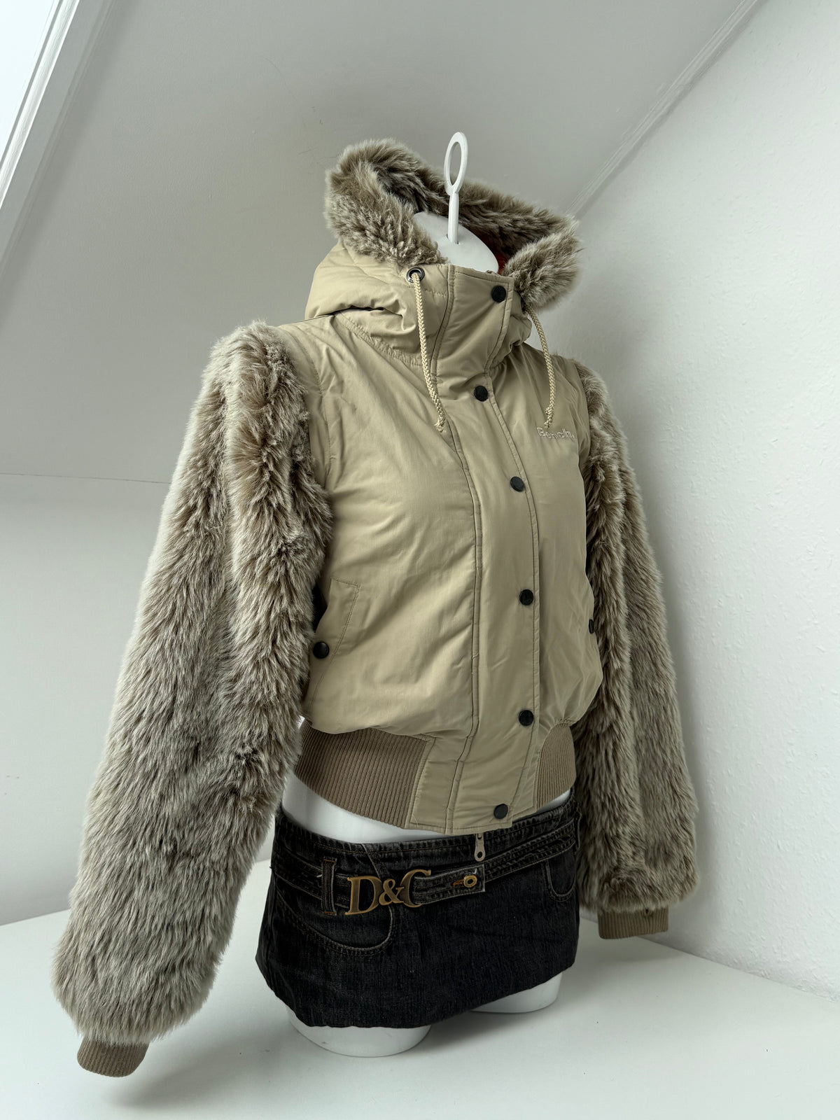 Bench Bomber Jacket (S)