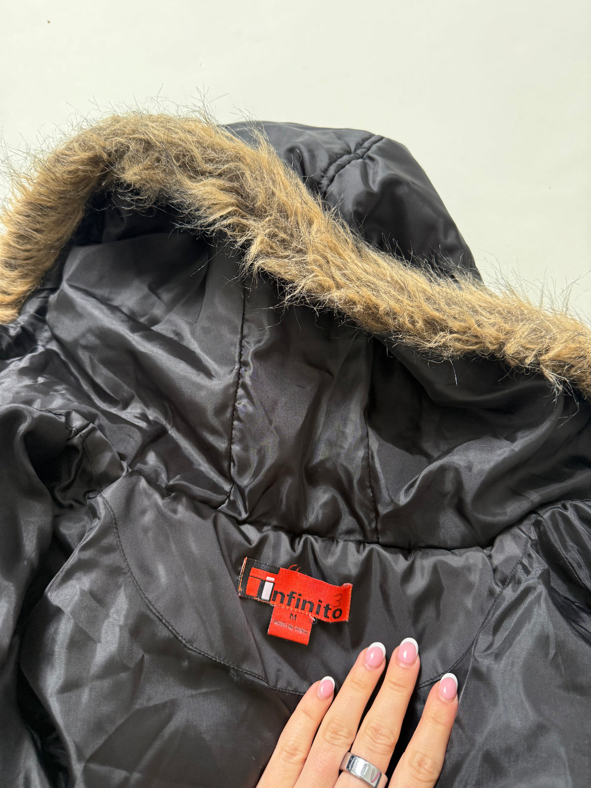 Y2K Puffer Jacket (M)
