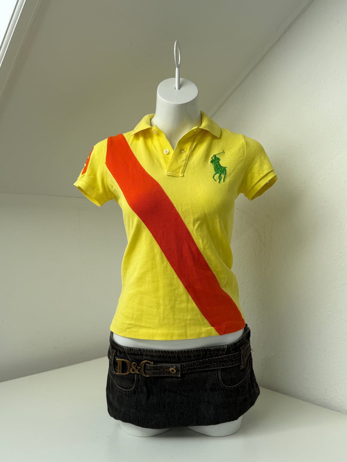 Ralph Lauren Polo Shirt (XS)