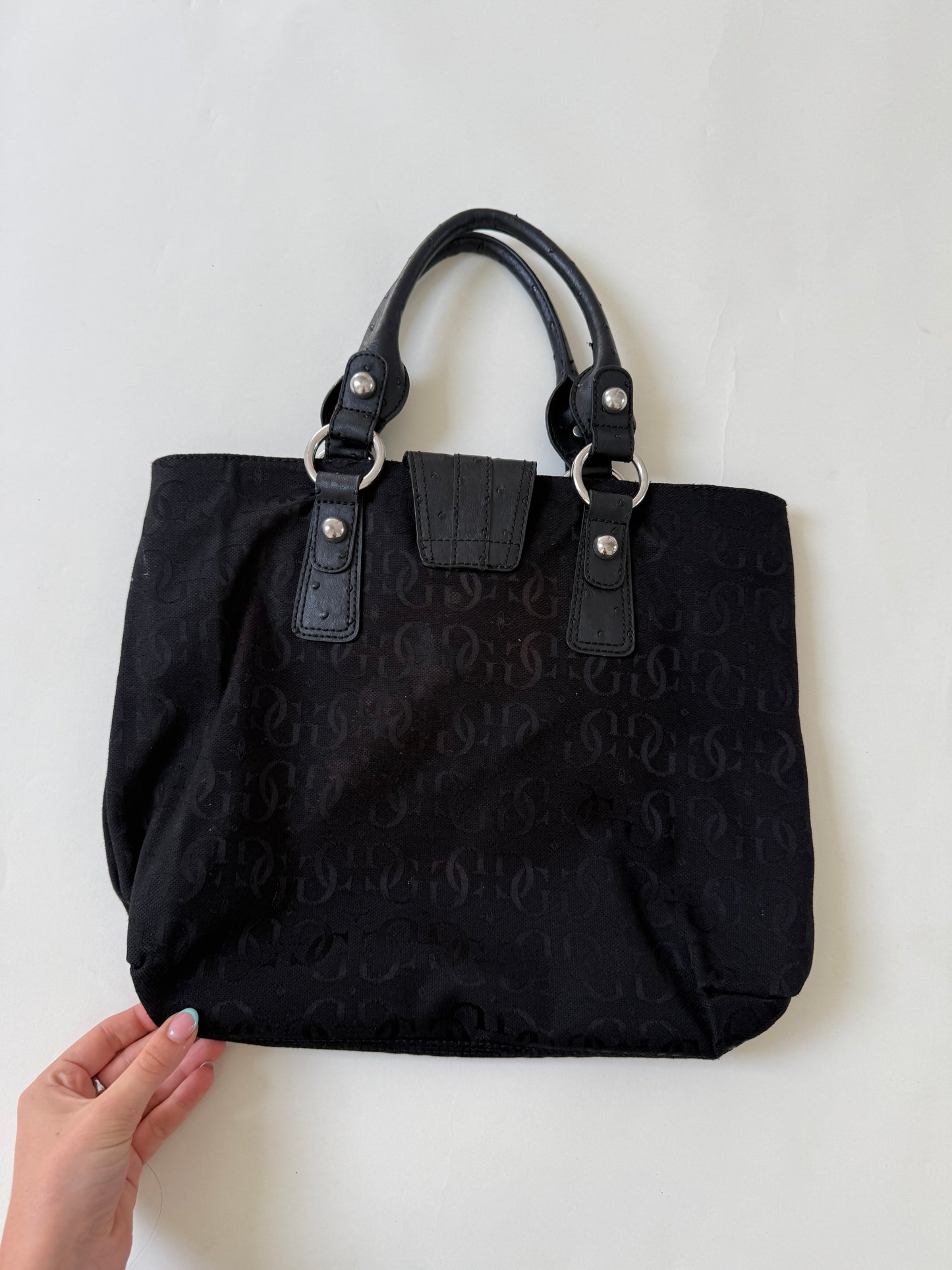 Guess Shoulder Bag