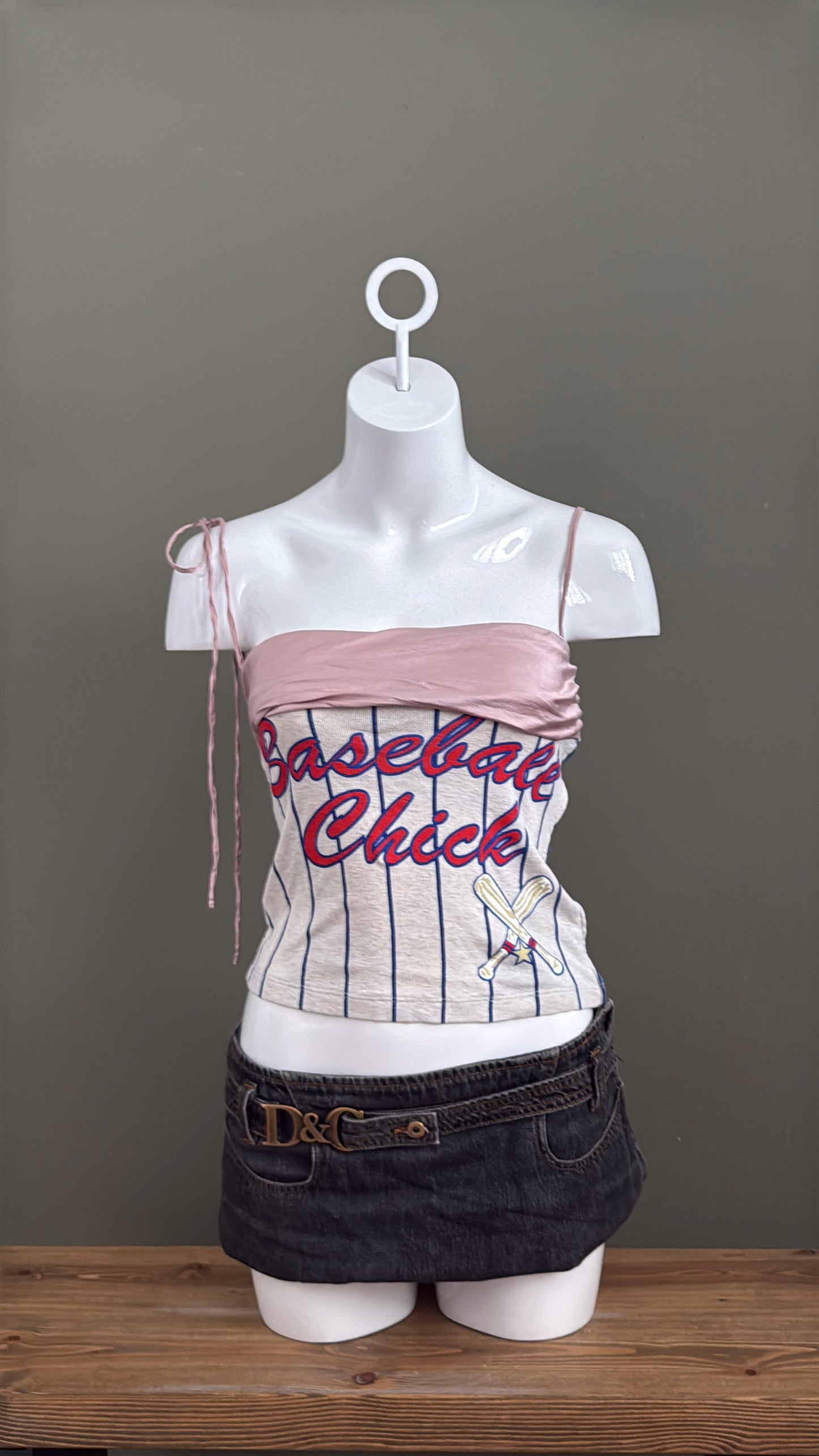 Vintage Dolce & Gabbana Baseball Chick Sports Graphic Tank Top (XS)