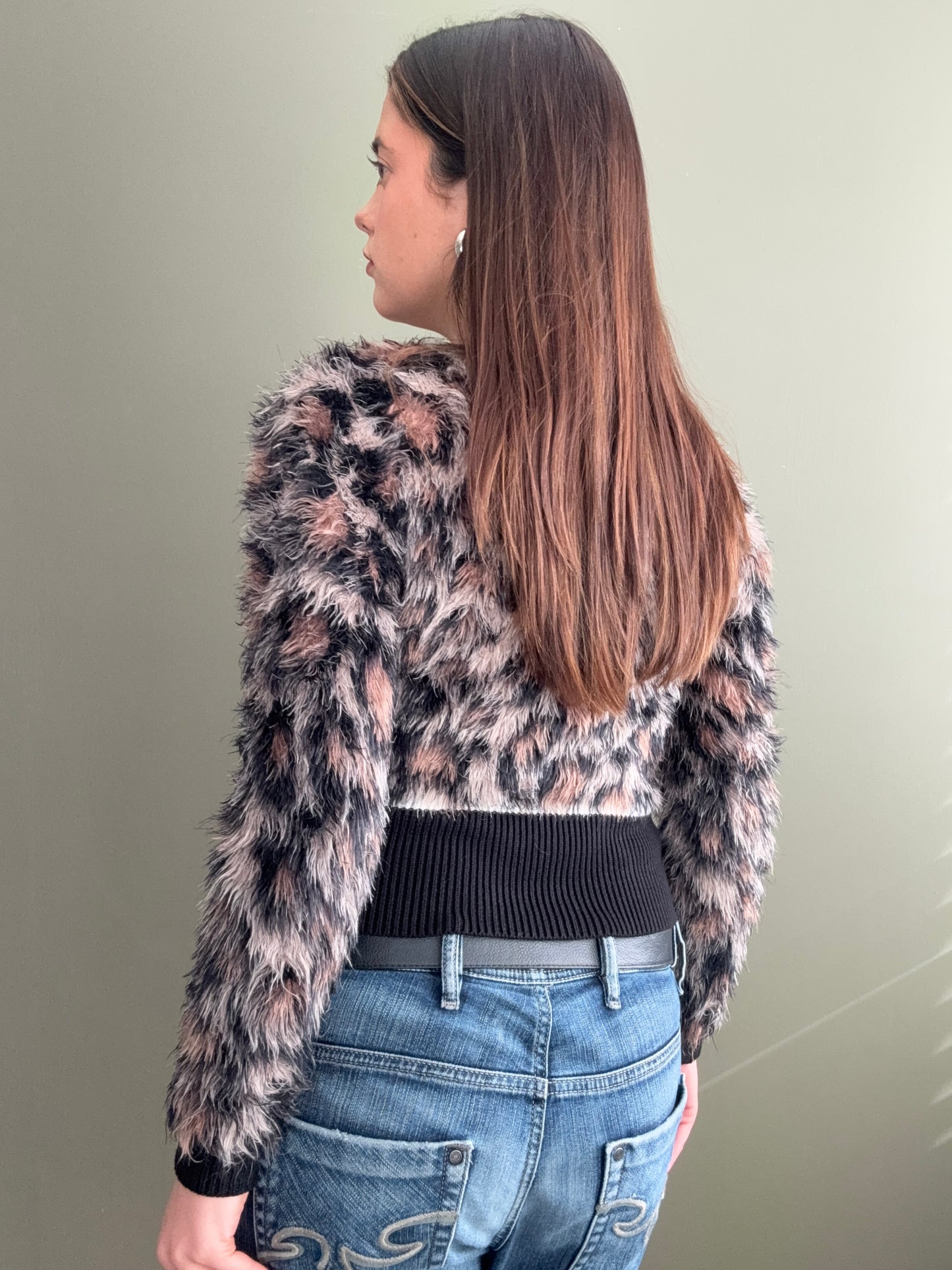 Fluffy Guess Jumper (UK10)