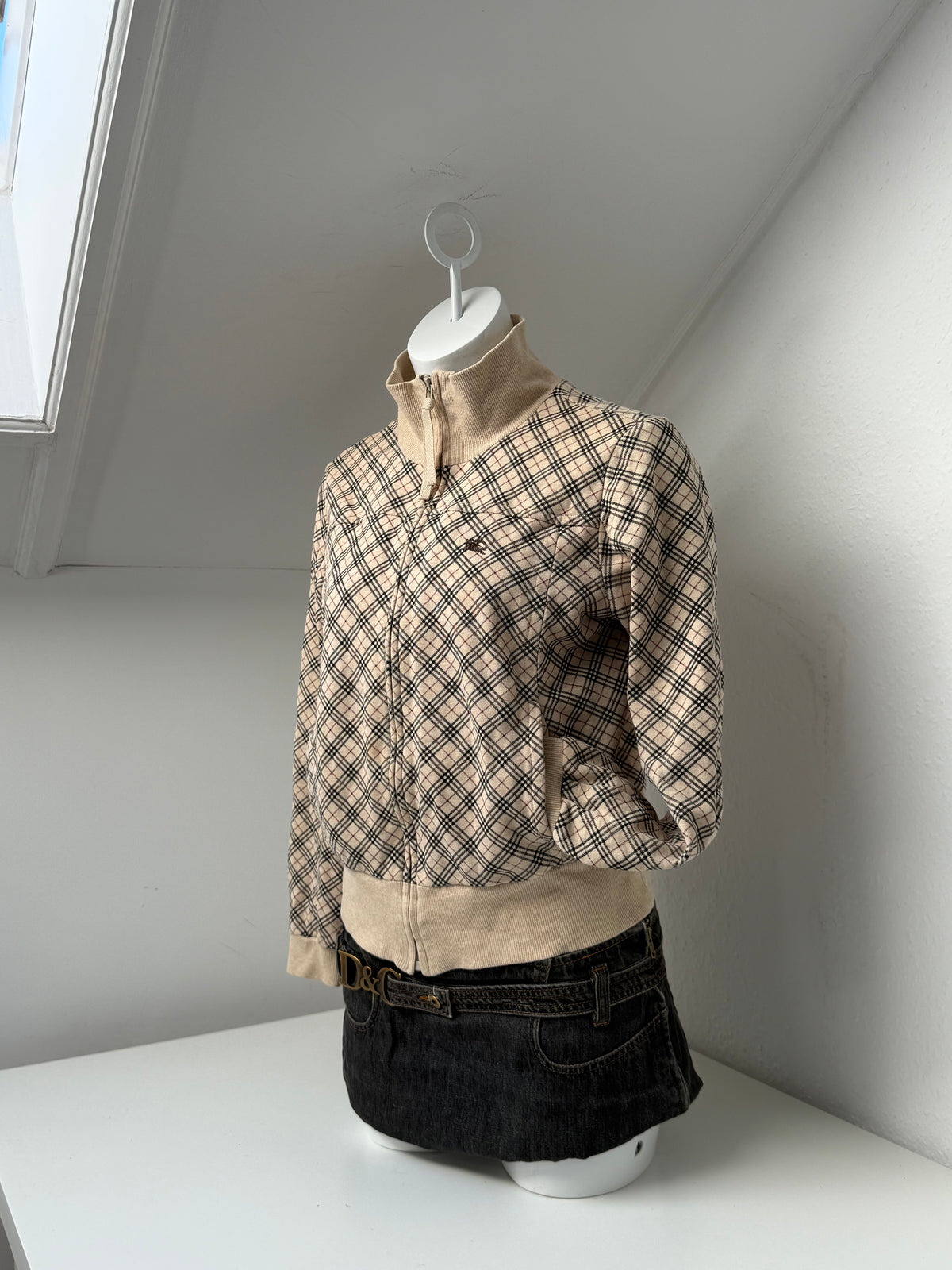 Burberry Vintage Zip Jumper (UK10)