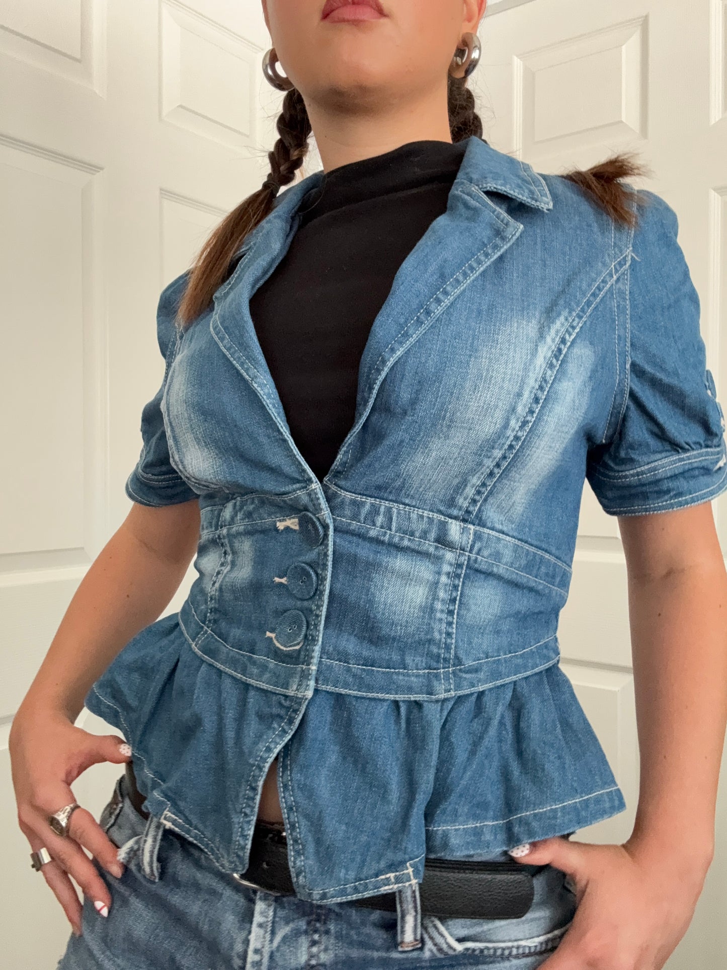 Shortsleeve Fitted Denim Jacket (UK14)